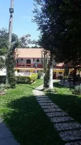 Chácara à venda em Santana de Parnaíba, Residencial Santa Helena - Gleba II, com 3 quartos