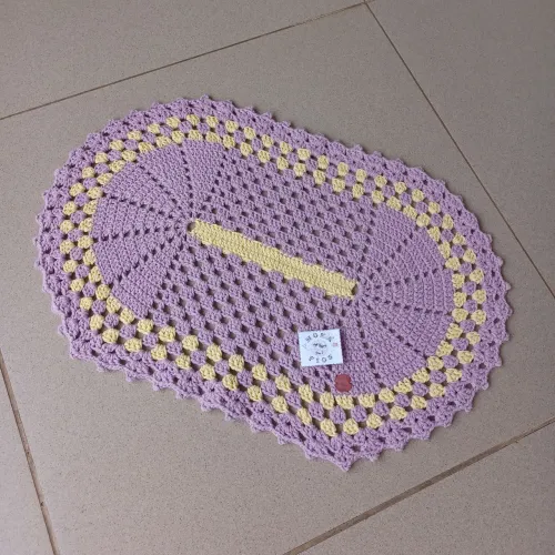Tapete Oval ISA -  Crochê