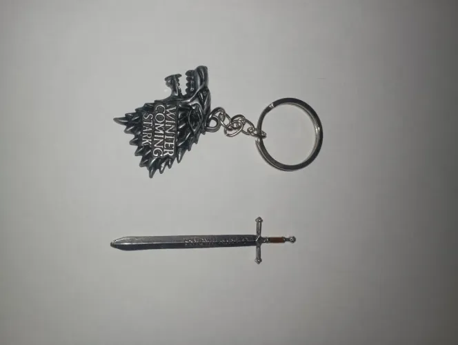 Chaveiro e mini espada Game off Thrones