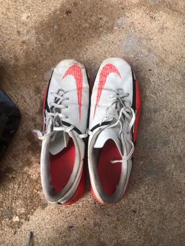 Chuteira futsal Nike 