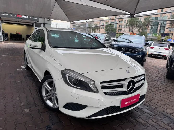 Mercedes Benz A200 2015 