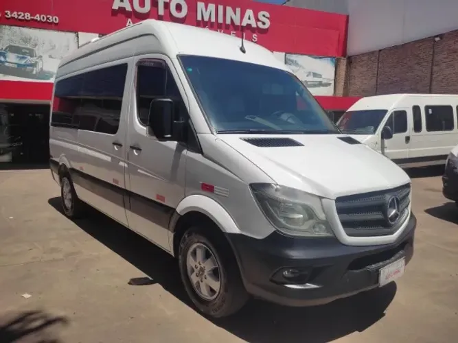 Mercedes-Benz Sprinter 415 Van Luxo T.a. 2.2 Diesel 2019