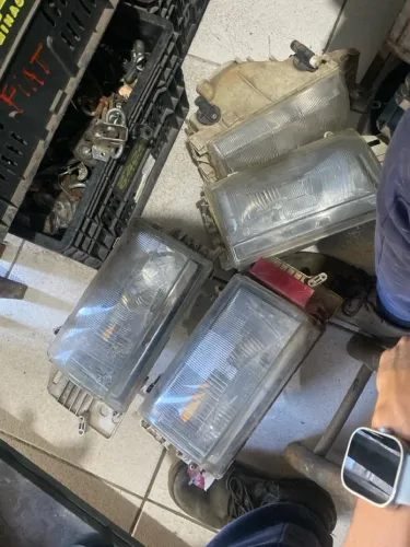 Farol fiat tipo é Tempra cada