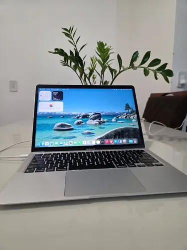 MacBook Air M1 2020