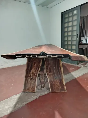Mesa rustica de Aroeira 