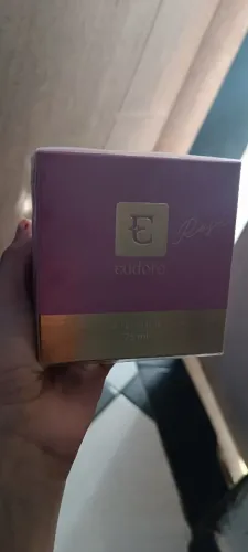 Perfume Floral Frutal Feminino