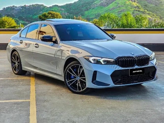 BMW 330E M Sport 2.0 Turbo Híbrido AU 2023