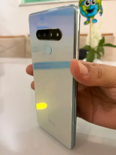 Celular LG K71 128GB | Tela Grande 6.8| Caneta Stylus | Excelente Estado