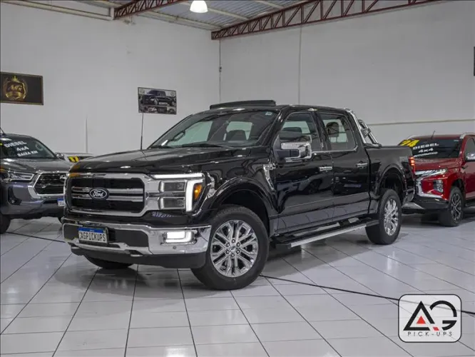 Ford F-150 Lariat 4X4 5.0 V8 2024