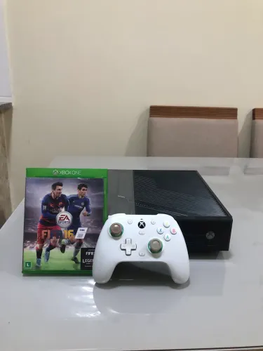 Xbox One 1TB - Edição Limitada Halo