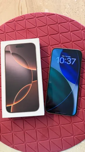 Peças iPhone 16 pro max 256