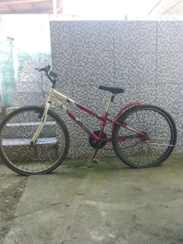 Bicicleta precisa de alguns ajustes