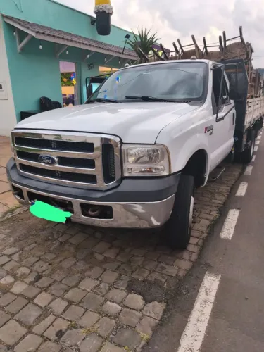 Ford F-4000 2015