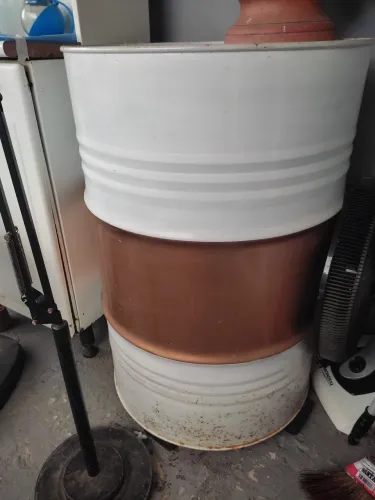 Tonel Branco com dourado