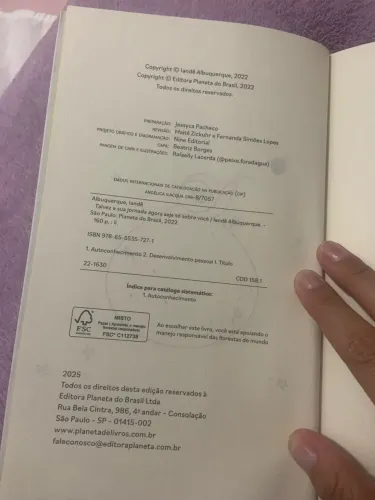 Livro talvez a jornada agora seja só sobre você