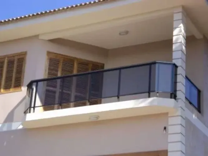 Esquadrias em geral