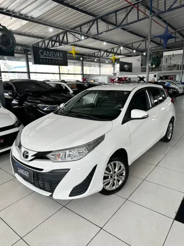 Toyota Yaris XL 1.3 Flex 16V 5P Aut. 2022