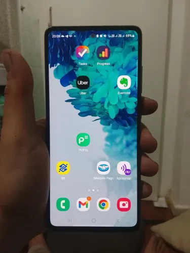 Samsumg Galaxy S20 FE