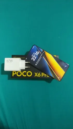 Troco POCO X6 Pro 512gb/12gb (DEFEITO NO MICROFONE) por Samsung