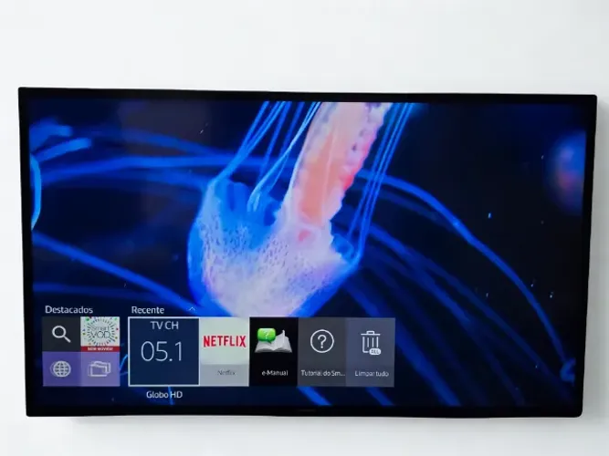 Smart TV Samsung 40" 4K UHD UN40JU6000G