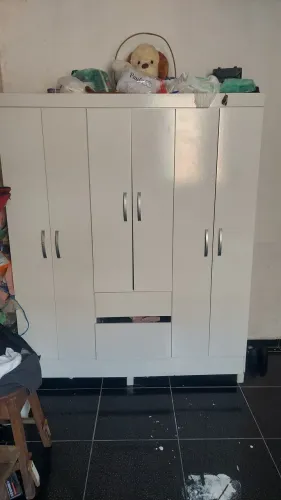 Guarda roupa