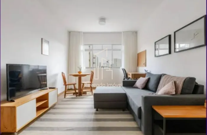 Apartamento à venda na Aclimação: 1 quarto, 1 banheiro, 1 vaga. Conforto e lazer em São Pa