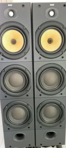 Caixas B&W mod. DM 604