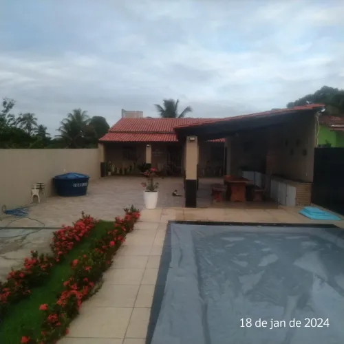 Vendo casa com piscina em Itaporanga