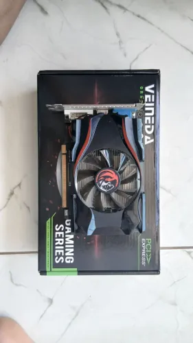 PCYES R7 240 2GB