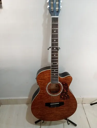 Vendo violãl Vogga mod. VCE 340 MF Eletrico Acustico semi novo extensor cordas nylom $300