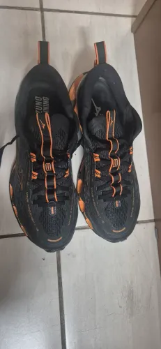 Tênis Mizuno prophecy 13