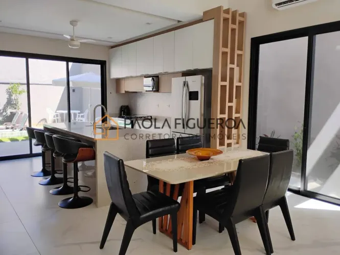 Sobrado com 3 suites + piscina - Urbanova - SJC
