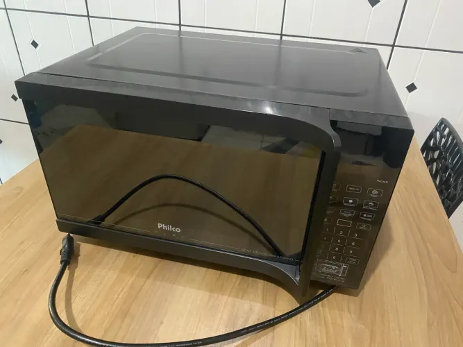 Micro-ondas Philco Flat PMO28TF 28L Sem Prato Giratório 110V