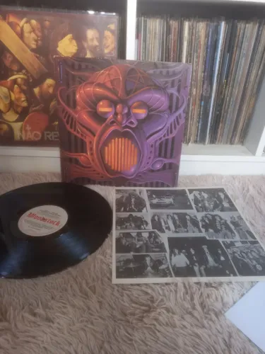 Lp Possessed - Beyond the gates ( acompanha poster e encarte)