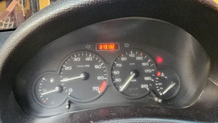 Peugeot 206 Selection/ Sensation 1.0 16V 5P 2004