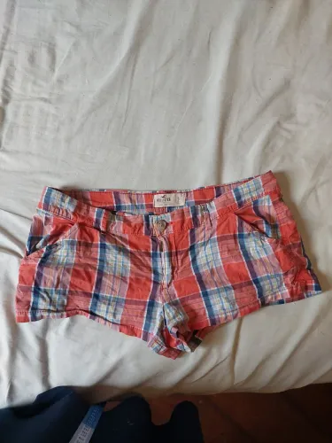 Shorts hollister xadrez