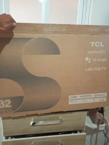 Tv TCL LED FHD