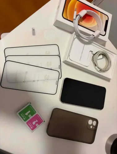 Vendo iPhone 12 mini 128gb - muito conservado