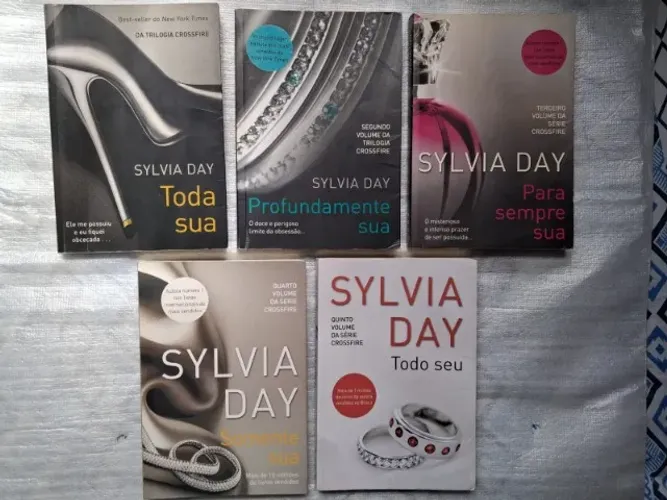 Coleção Completa Crossfire - 5 Livros - Toda Sua - Profundamente Sua - Sylvia Day
