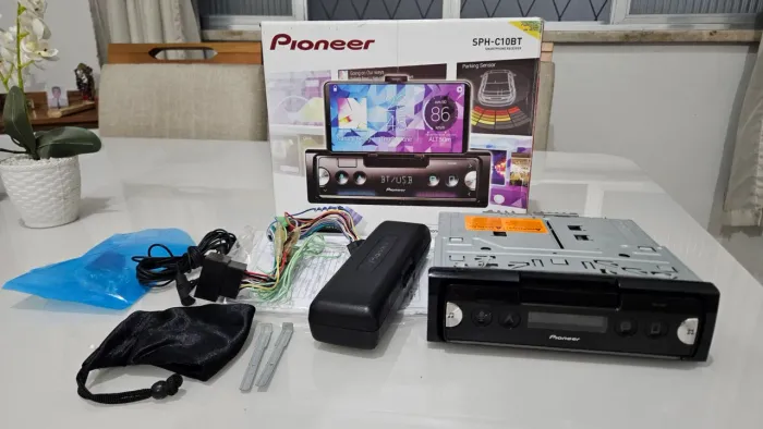 Rádio Pionner SPH-C10BT