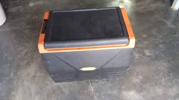 Geladeira caminhao bivolt