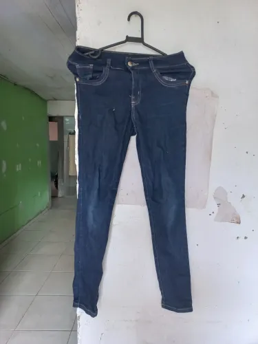 Calça jeans tam 14 Ans