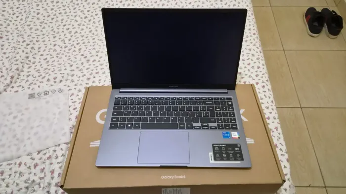 Notebook Samsung Galaxy Book4 - Intel Core i5 13ª Geração | 8GB RAM | SSD 256GB