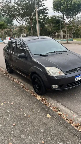 Ford Fiesta Sed. 1.6 8V Flex 4P 2005