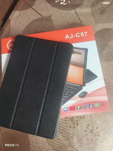 Vendo tablet novo com teclado mouse e caneta