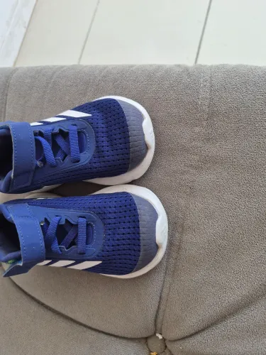 Vendo adidas original no 24 