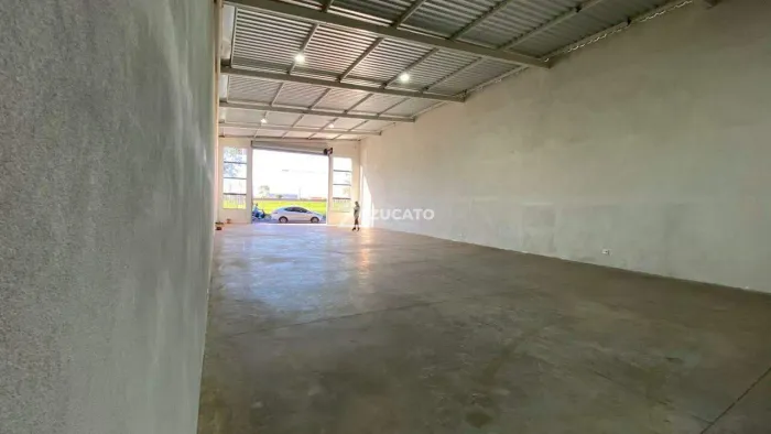 Galpão para aluguel, 287,32m² - Uberaba