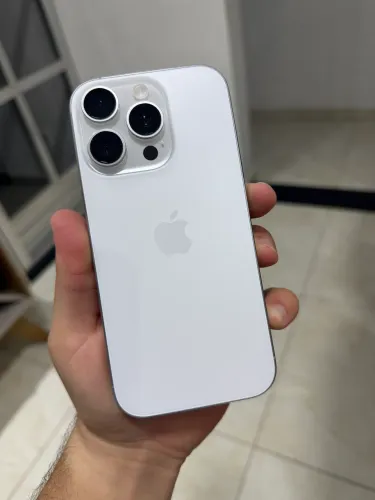 iPhone 16 Pro