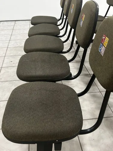 Cadeiras Usadas