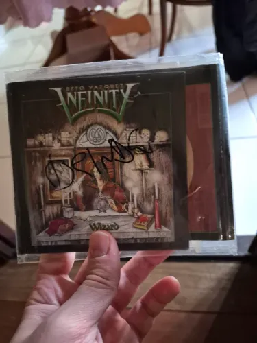 Cd Bento vazquez infinito- wizard autografado (novo)